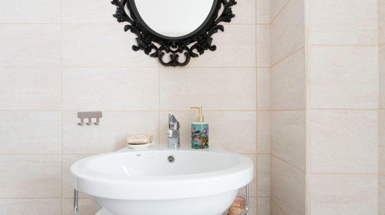 Casa Otto Lägenhet Rom Exteriör bild